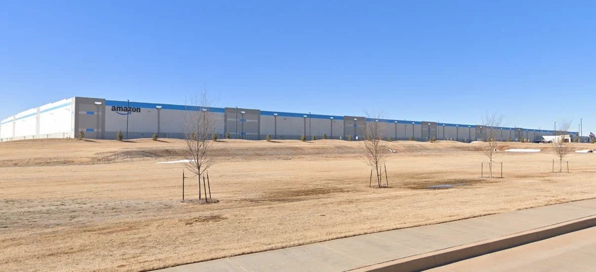 Amazon HOK2 fulfillment center construction in Tulsa, OK